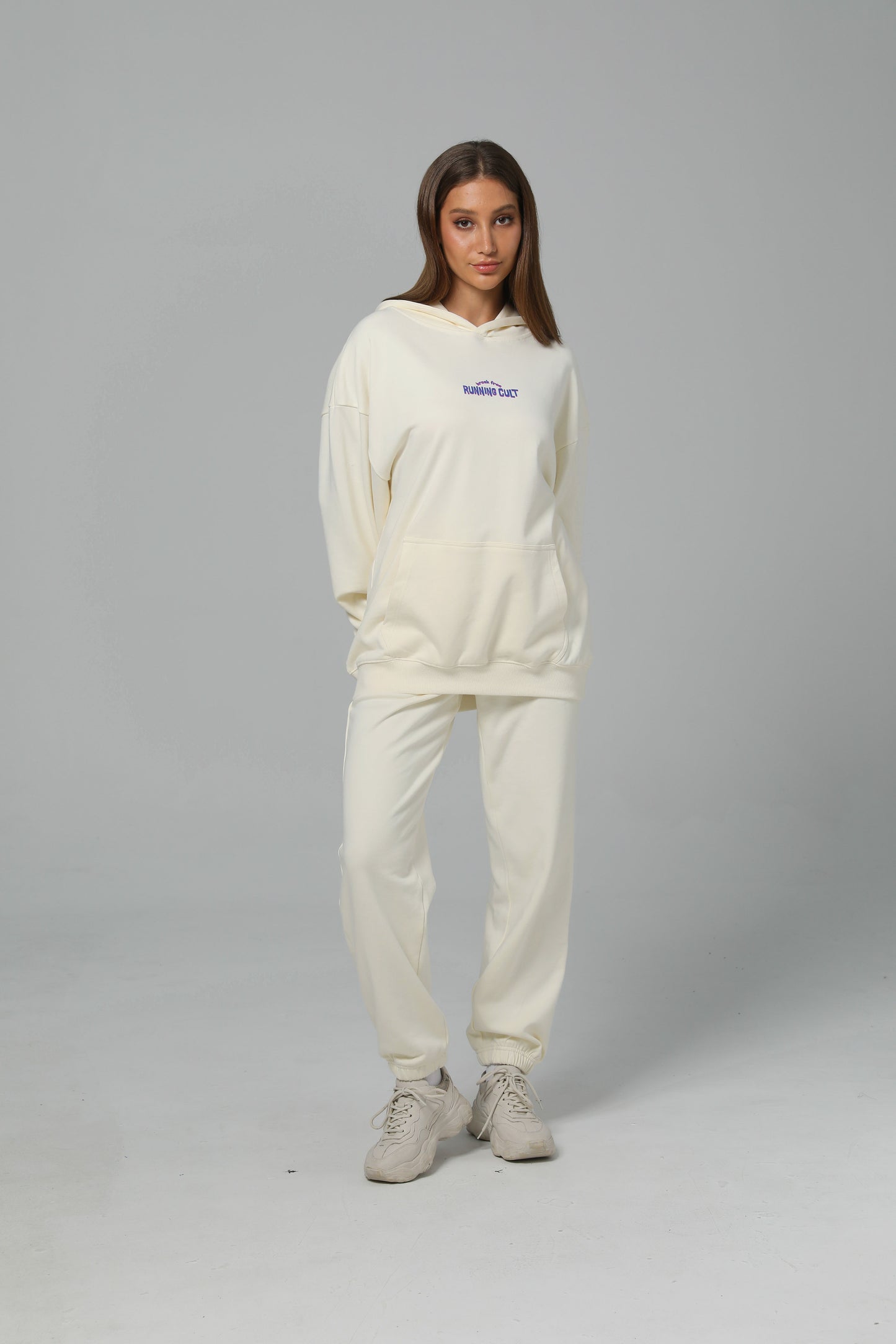 POST LONG RUN HOODIE - CREAM