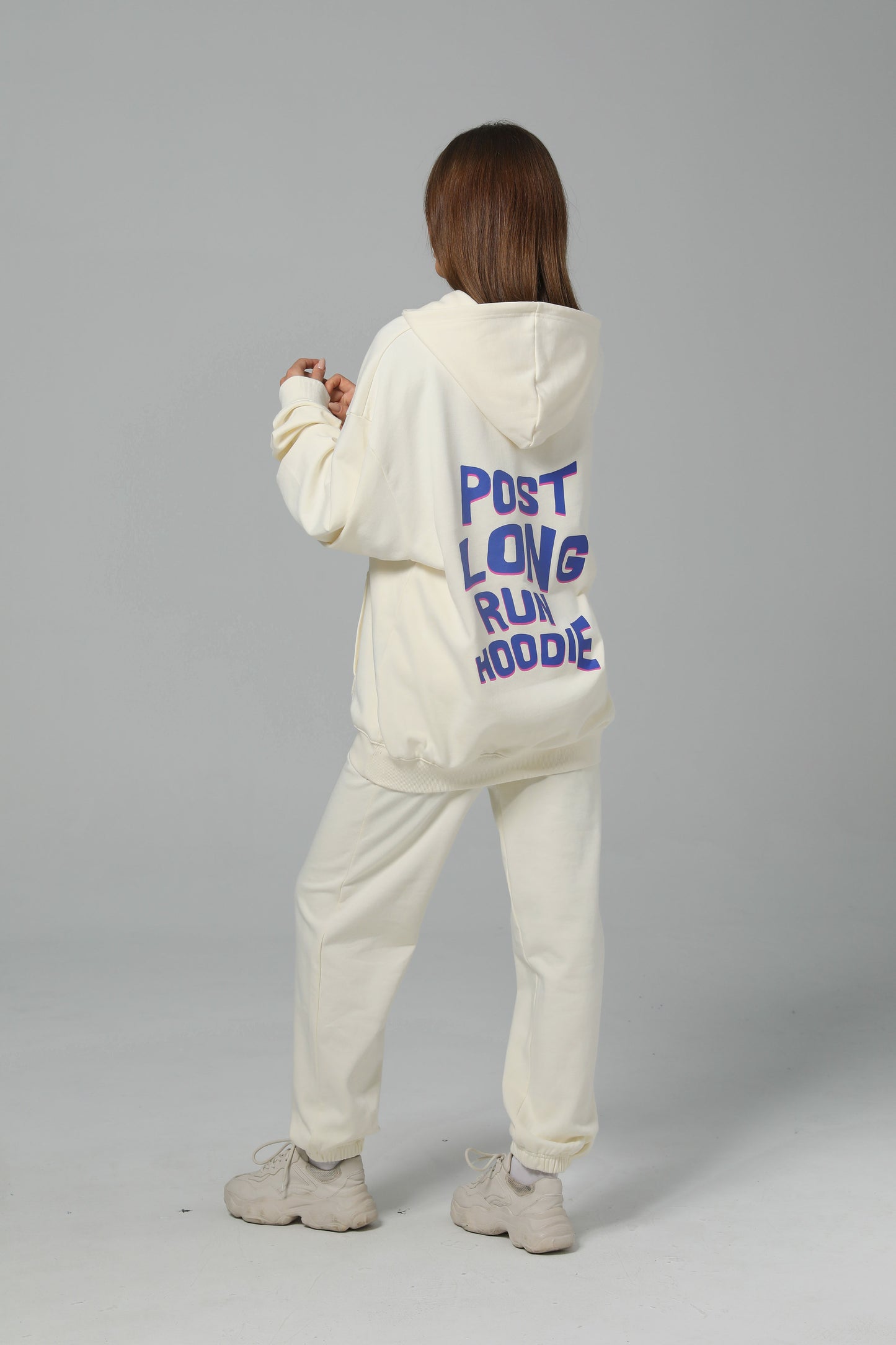 POST LONG RUN HOODIE - CREAM